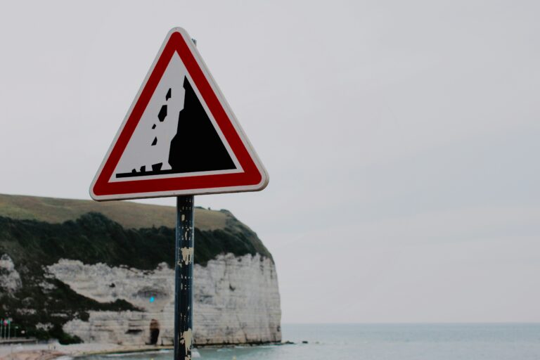 Warning Signs That Your Mental Health Is Slipping